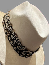 Load image into Gallery viewer, Cream Suede Hat with Feather Band