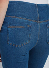 Load image into Gallery viewer, Boyfriend Denim Jeans