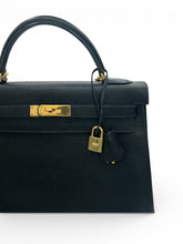 Load image into Gallery viewer, Hermès Kelly 32 Vintage Black with gold hardware