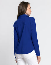 Load image into Gallery viewer, Donna Long Sleeve Wing Collar "T" Shirt