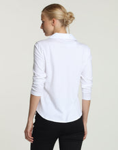 Load image into Gallery viewer, Donna 3/4 Sleeve Wing Collar "T" Shirt
