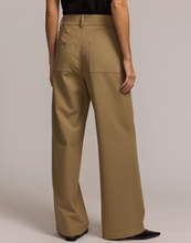 Load image into Gallery viewer, Kelly Traveler's Twill Pant