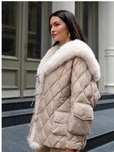 Load image into Gallery viewer, Short Down Jacket with Sailor Fox Collar