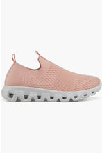 Load image into Gallery viewer, Creed Sneaker