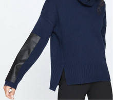 Load image into Gallery viewer, Yumi Turtleneck Sweater