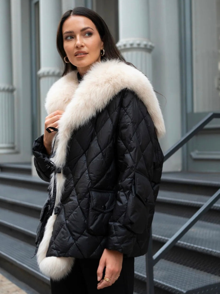 Short Down Jacket with Sailor Fox Collar – McCulleys of