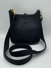 Load image into Gallery viewer, Hermès Evelyne tpm black