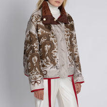 Load image into Gallery viewer, Chasing The Pearl Quilted Silk Reversible Jacket