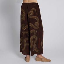 Load image into Gallery viewer, Chasing The Pearl Simple Silk Trousers