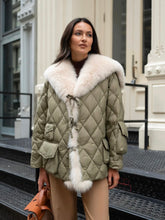Load image into Gallery viewer, Short Down Jacket with Sailor Fox Collar