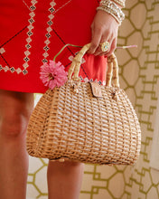 Load image into Gallery viewer, Rooster Wicker Basket