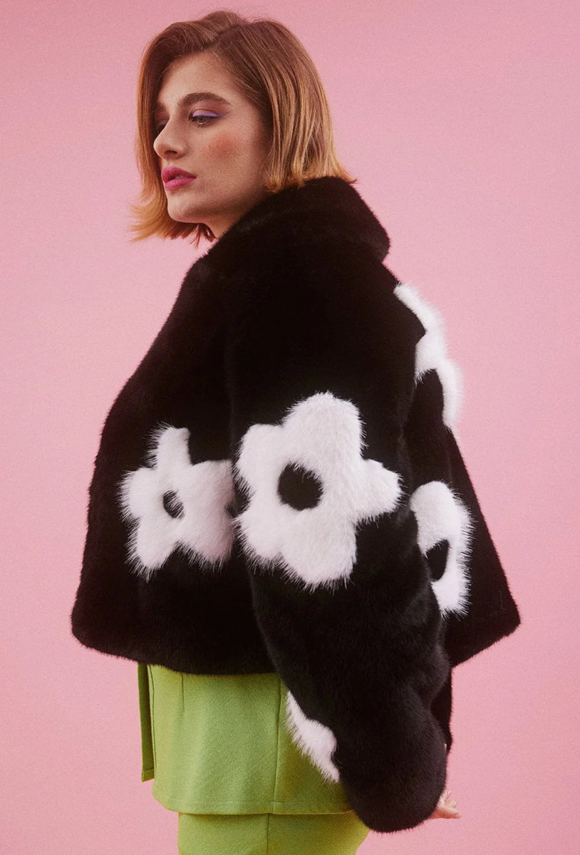 Black and White Floral Coat – McCulley's