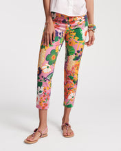 Load image into Gallery viewer, Lucy Stretch Cotton Botanical Print Cigarette Pant