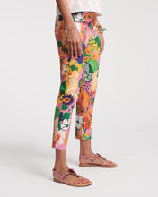 Load image into Gallery viewer, Lucy Stretch Cotton Botanical Print Cigarette Pant