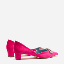 Load image into Gallery viewer, Paula Mini Block Heel Velvet Pump