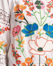 Load image into Gallery viewer, Saskia Botanical Print Top w Embroidery