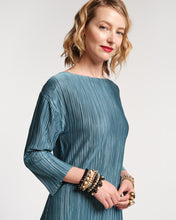 Load image into Gallery viewer, Slinky Pleated Maxi Dress