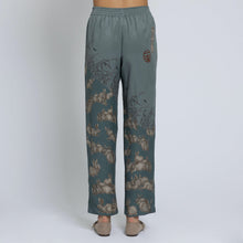 Load image into Gallery viewer, The Floating Rabbits Lounge Trousers
