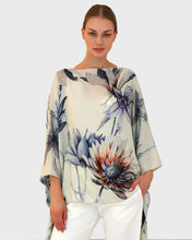 Load image into Gallery viewer, Dahlia Cashmere Printed Poncho