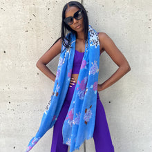 Load image into Gallery viewer, Dalmatiner Handprinted Cashmere Scarf