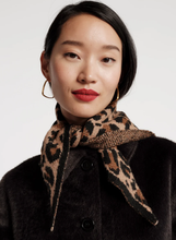 Load image into Gallery viewer, Triangle Leopard Scarf
