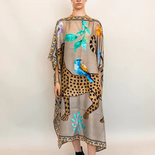 Load image into Gallery viewer, Venice Leo Silk Tunic
