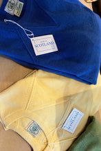 Load image into Gallery viewer, Men's Sweatshirt in Colors