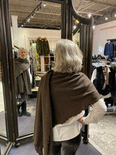 Load image into Gallery viewer, McFluffy Ruffle Shawl