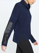 Load image into Gallery viewer, Yumi Turtleneck Sweater
