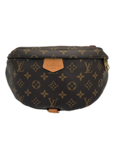 Load image into Gallery viewer, Louis Vuitton Monogram Bumbag
