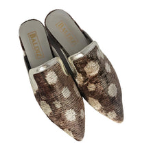 Load image into Gallery viewer, Amelia Brown &amp; Cream Polka Dot Slide
