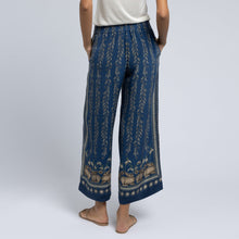 Load image into Gallery viewer, Honoring Argos Loose Lounge Trousers
