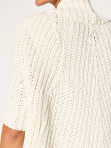 The Fida Shrug