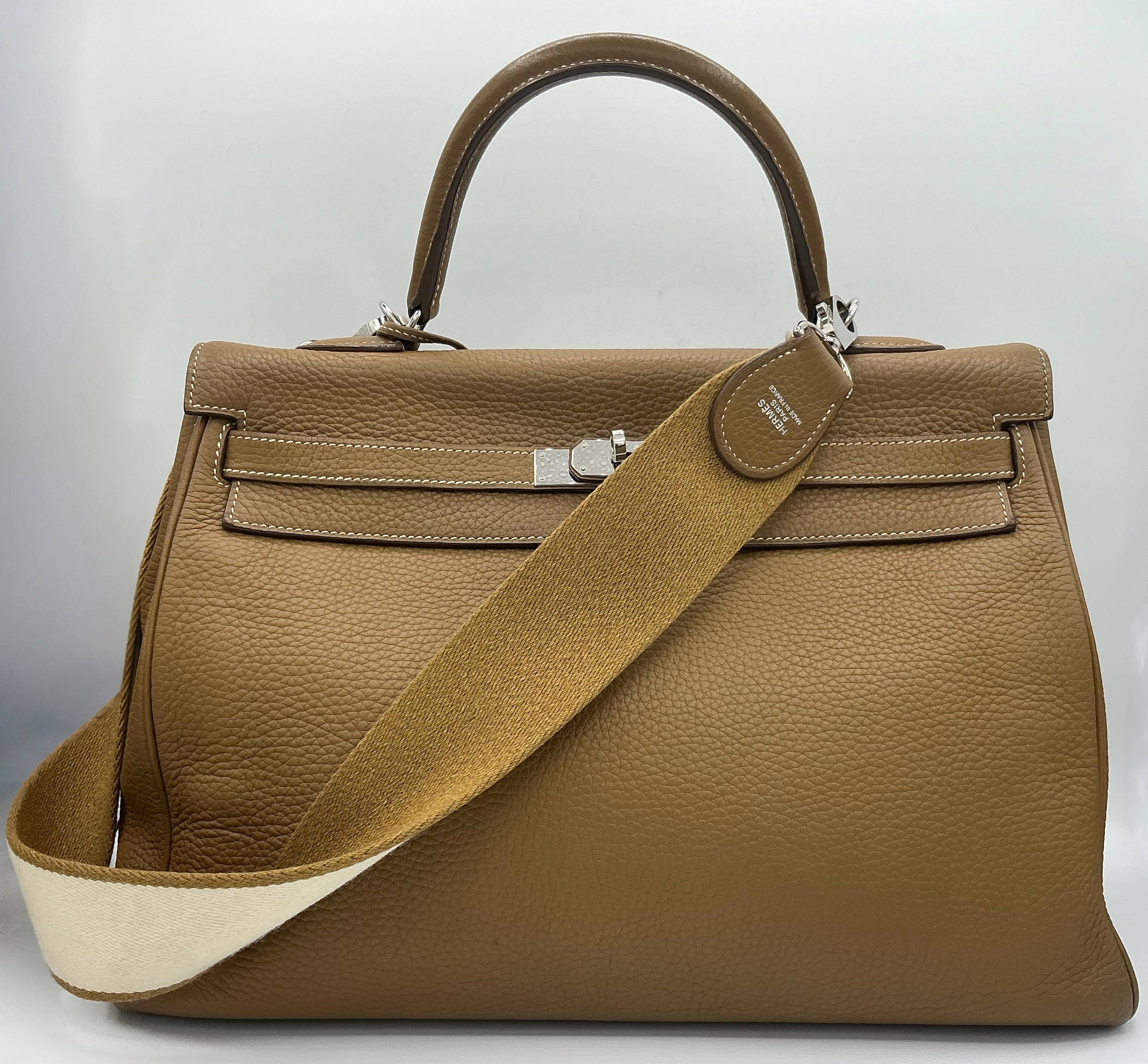 正規品！美品HERMESカシミアジレ.34. Beige Glaise.レザー 2023年 春夏 新作 HERMES エルメス ベスト ジレ ロング #34 ベージュ