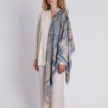 Load image into Gallery viewer, The Glass Swan
