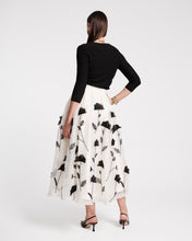 Load image into Gallery viewer, Shea Maxi Skirt Organza Flower
