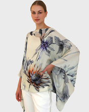 Load image into Gallery viewer, Dahlia Cashmere Printed Poncho
