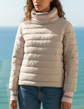Load image into Gallery viewer, Lindsay Pullover
