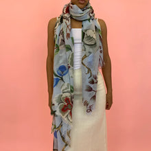 Load image into Gallery viewer, Petunia Cashmere Scarf
