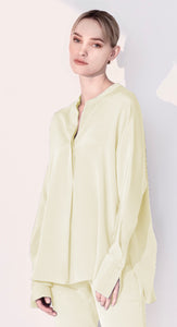Armede Band-Collar Blouse in 100% Crepe de Chine