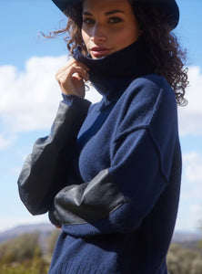 Yumi Turtleneck Sweater